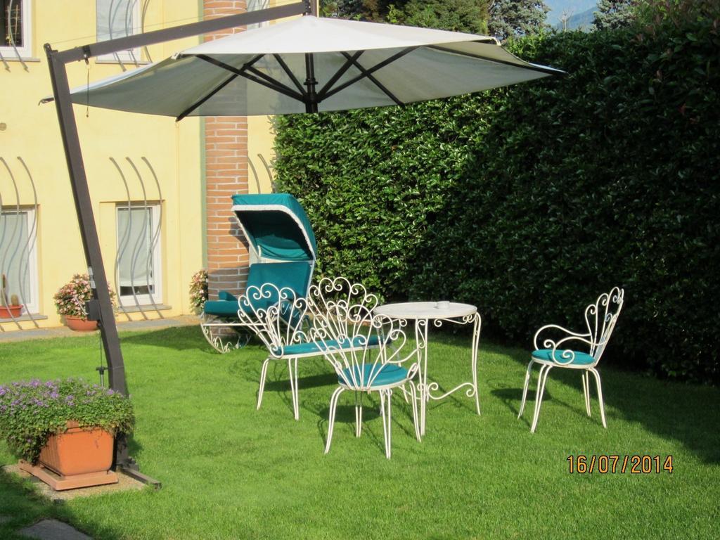 Casetta Delle Rose Biella Exterior foto