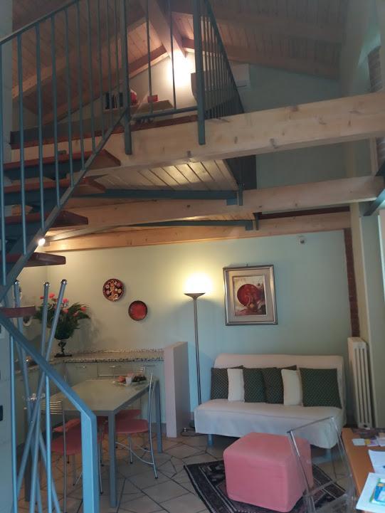 Casetta Delle Rose Biella Exterior foto